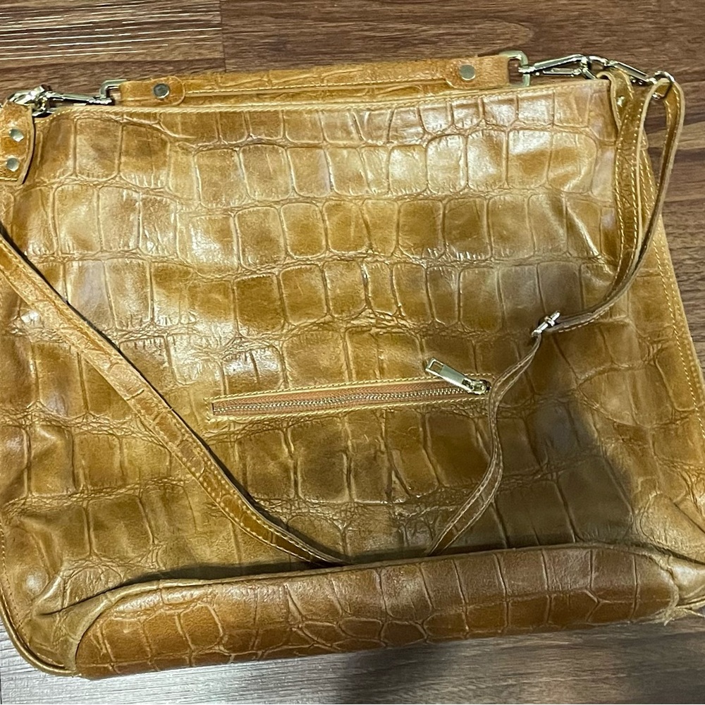 Brown Genuine Leather Medium Size Purse